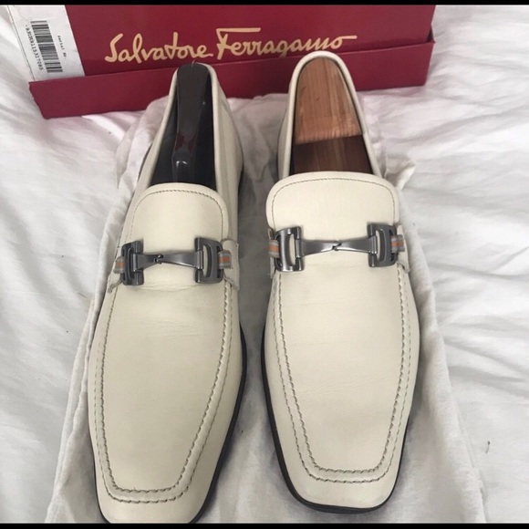 Salvatore Ferragamo Gancini Bit Driver Moccasin - Picture 2 of 8